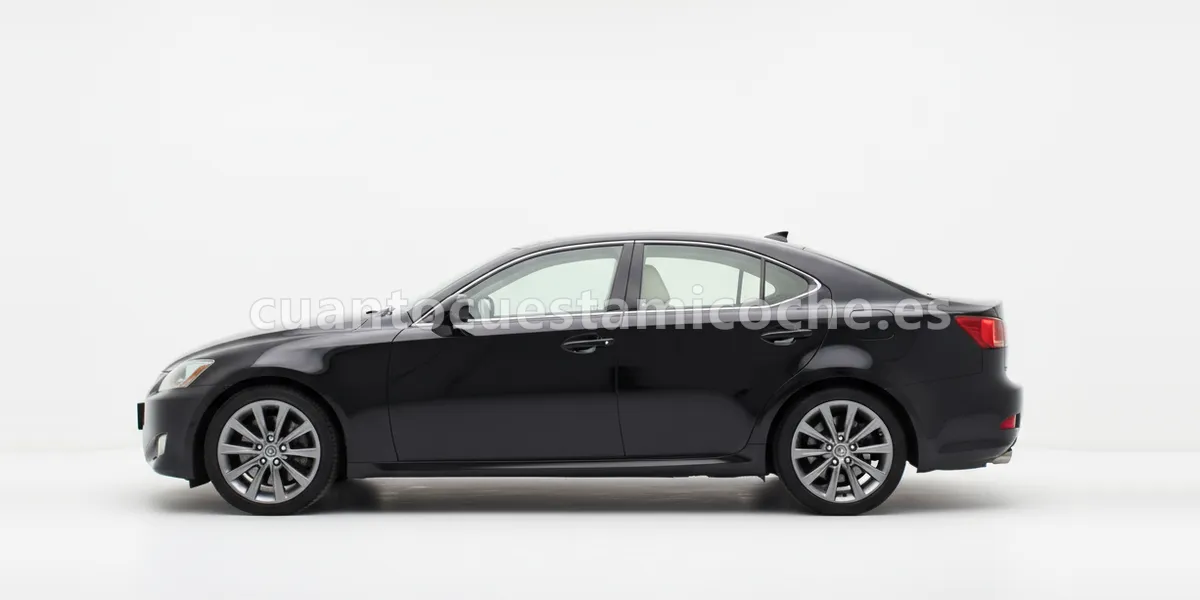 Lexus IS (2013–2016)