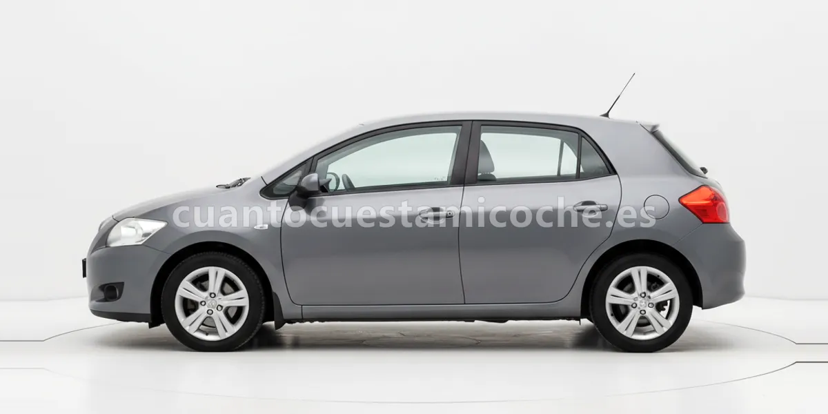 Toyota Auris (2007–2009)